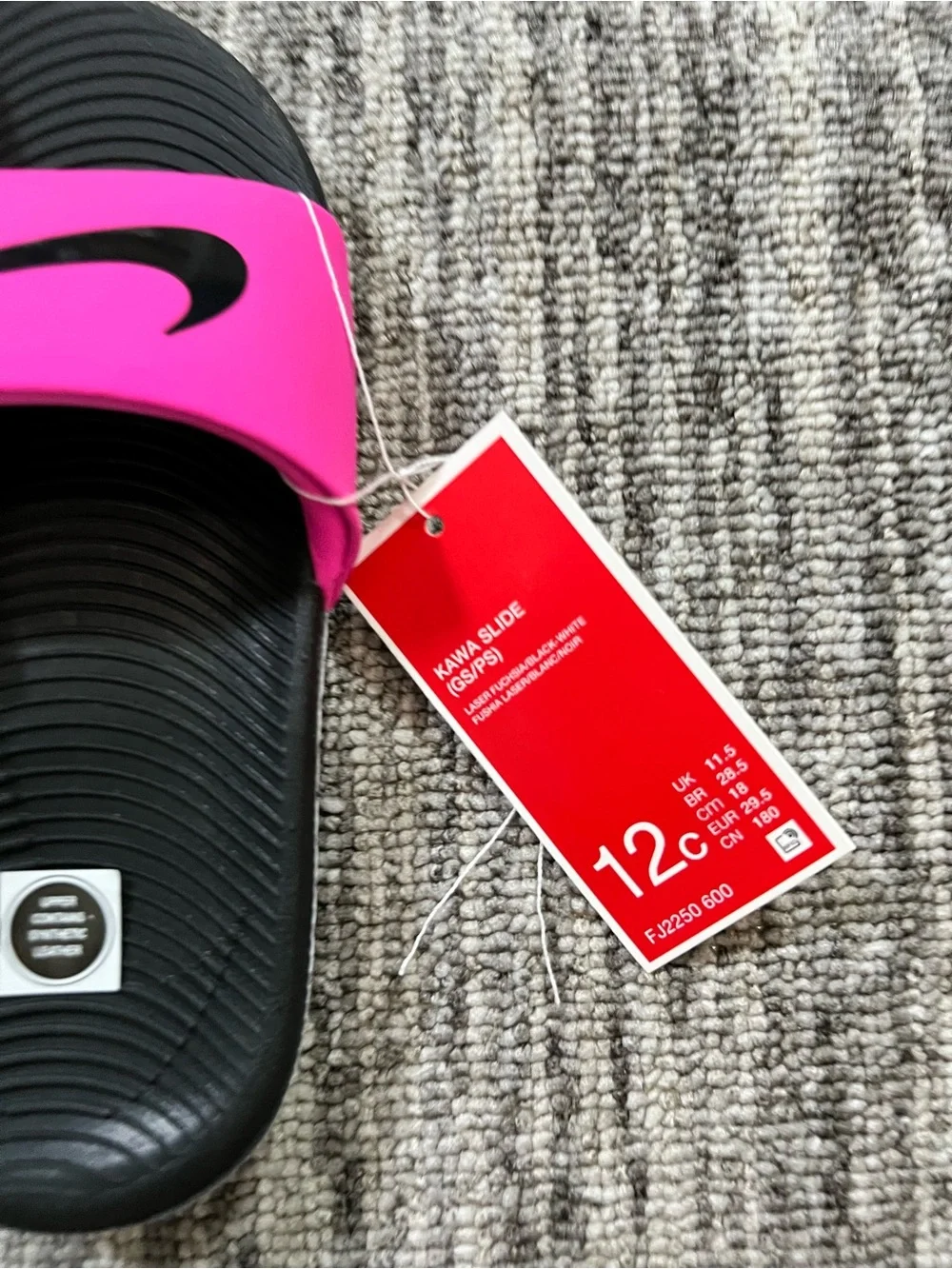 Nike Kids Slide Sandals Black and Bright Pink Size 12c